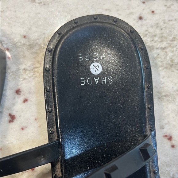 Shade & Shore Strappy Black Sandals - Picture 2 of 4